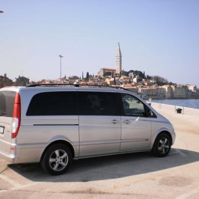 Van or Minibus Airport Shuttle with Guide in Split